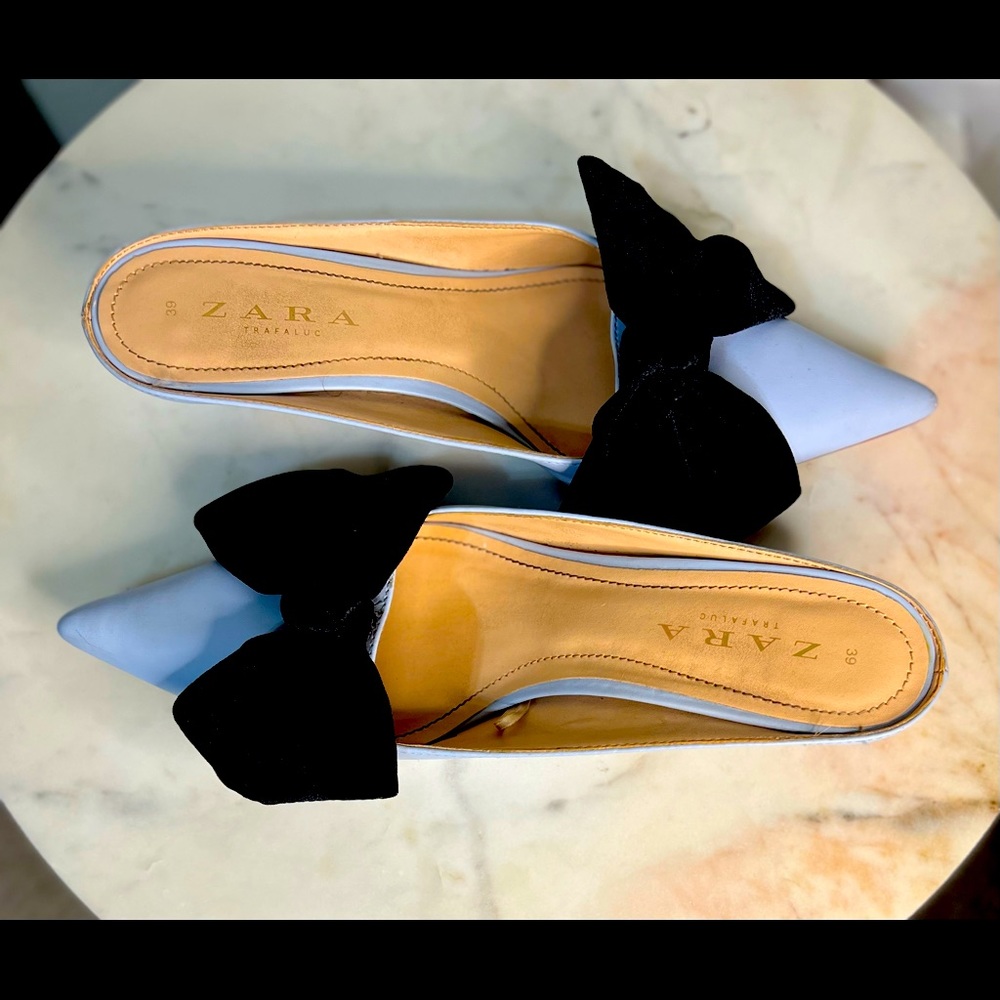 Size 39 or 8 Baby blue Zara mules with adorable black velvet bow.